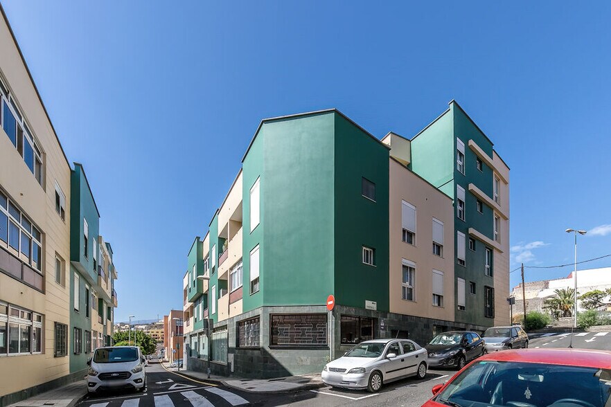 Multifamily in Santa Cruz de Tenerife, Santa Cruz de Tenerife for sale - Building Photo - Image 1 of 1