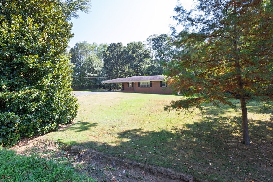 1589 Hammond Woods Cir SW, Marietta, GA for sale - Building Photo - Image 3 of 62