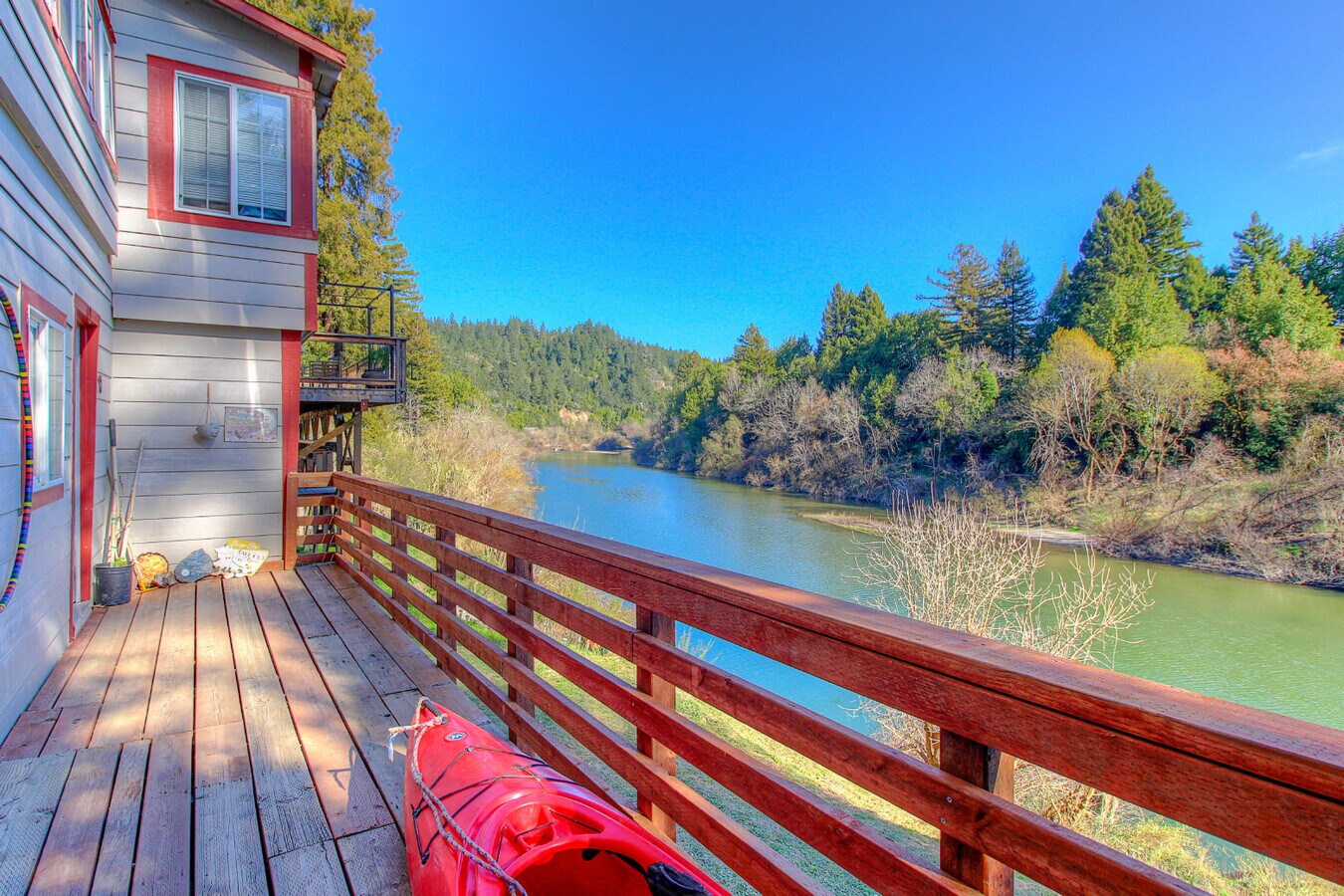 14615 River Rd, Guerneville, CA 95446