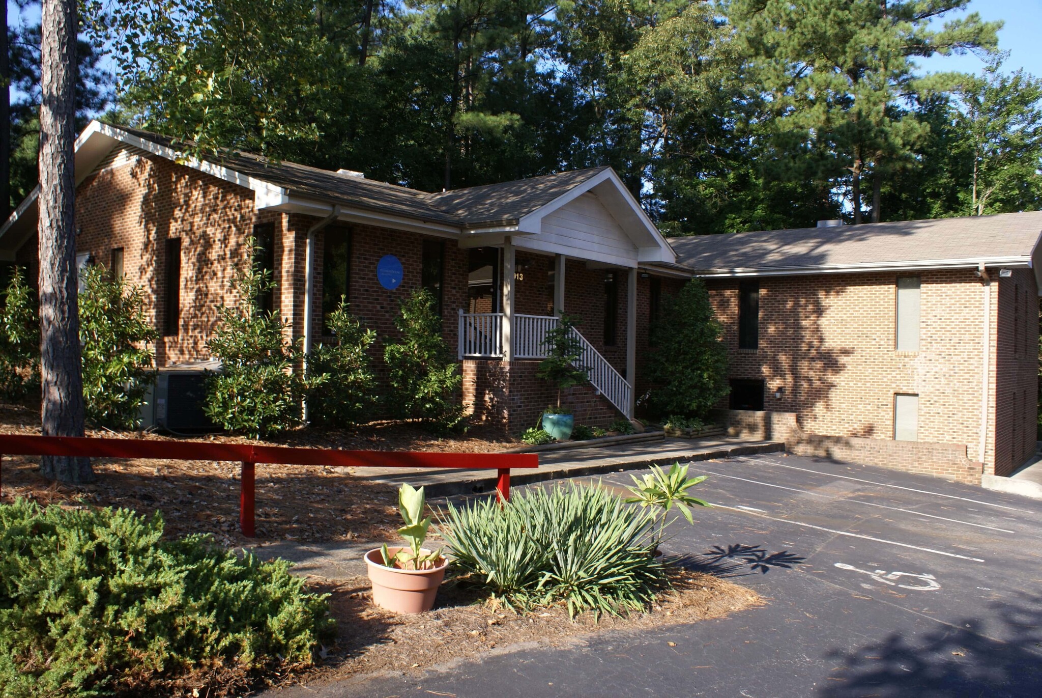 4913 Professional Ct, Raleigh, NC for lease Building Photo- Image 1 of 13