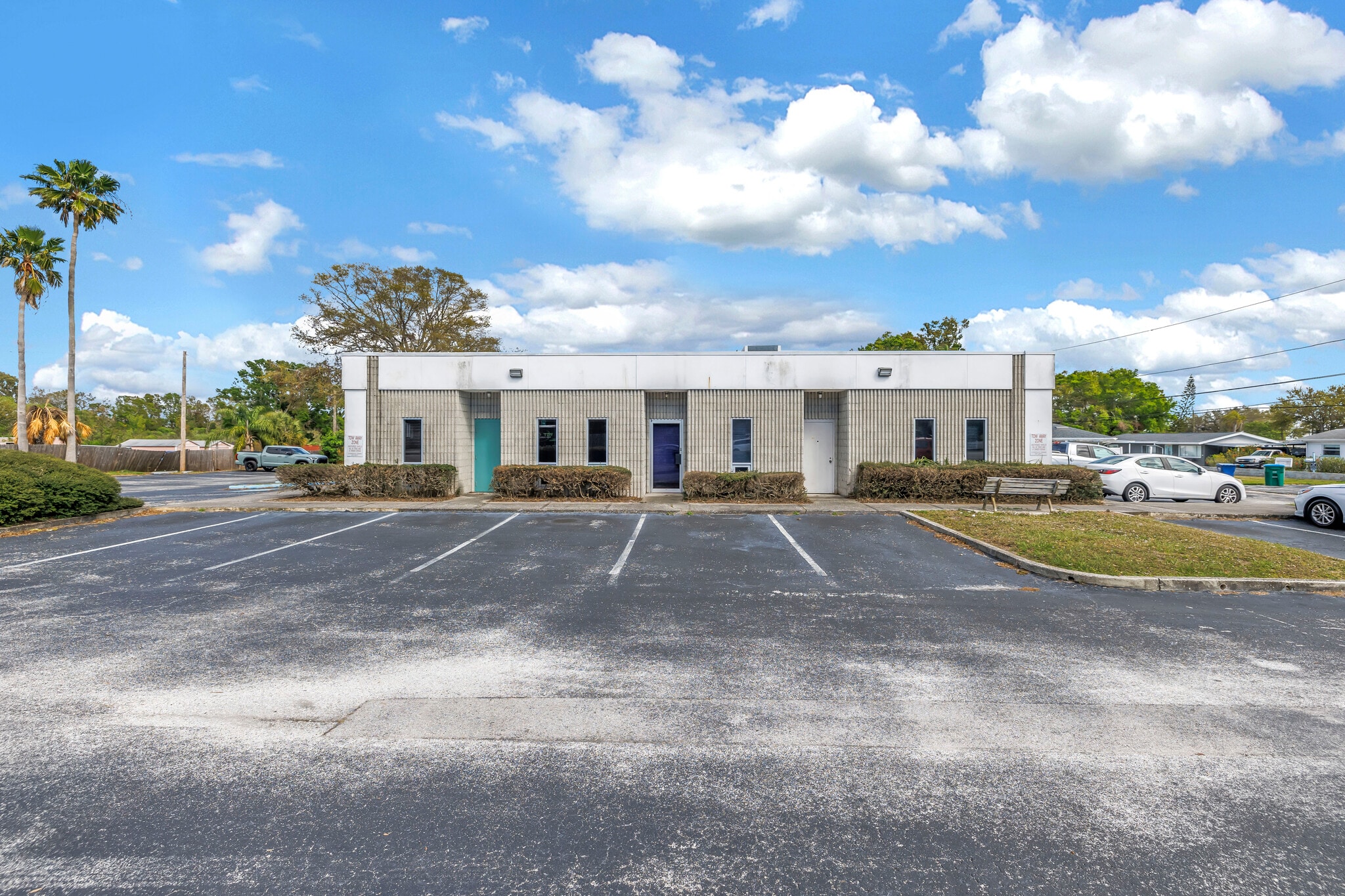 9911 Seminole Blvd, Seminole, FL for lease Building Photo- Image 1 of 13