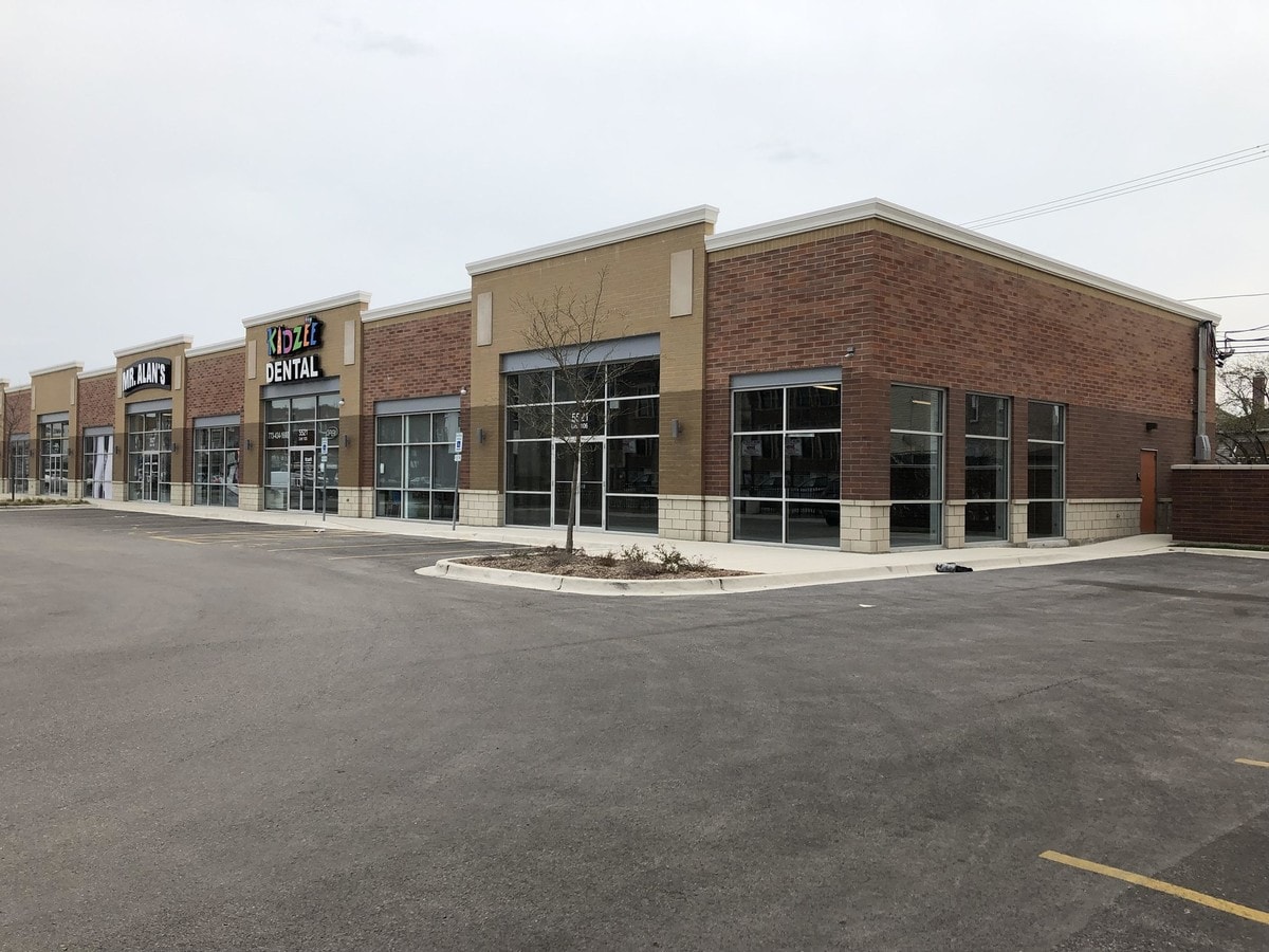 5501 S Kedzie Ave, Chicago, IL, 60629 Office/Retail Space For Lease