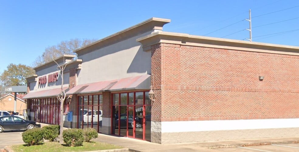 755-763 Air Base Blvd, Montgomery, AL for lease - Building Photo - Image 3 of 3