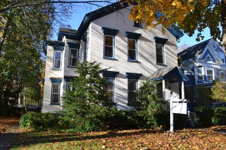 458 Glen St, Glens Falls, NY for sale - Building Photo - Image 1 of 1