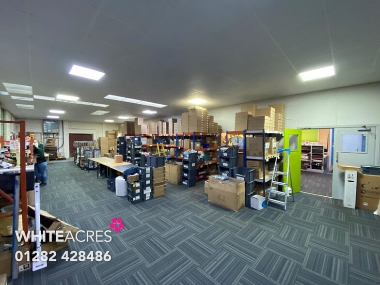 Gertrude St, Nelson for lease - Interior Photo - Image 3 of 18