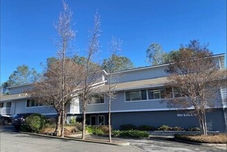 560 Wall St, Auburn, CA for lease Building Photo- Image 1 of 6