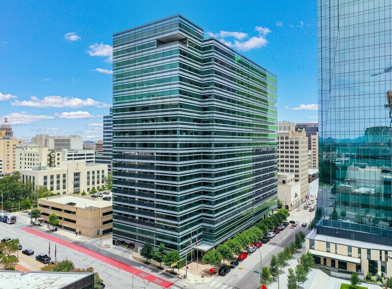 210 W 7th St, Austin, TX for sale - Building Photo - Image 1 of 1