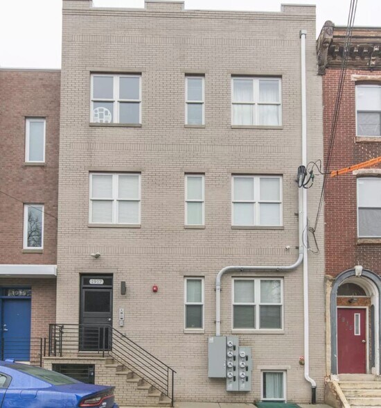 1917 N 7th St, Philadelphia, PA for sale - Primary Photo - Image 1 of 1