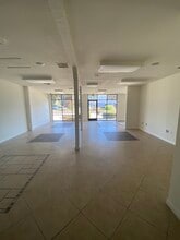 21301 Vanowen St, Canoga Park, CA for lease Interior Photo- Image 1 of 12