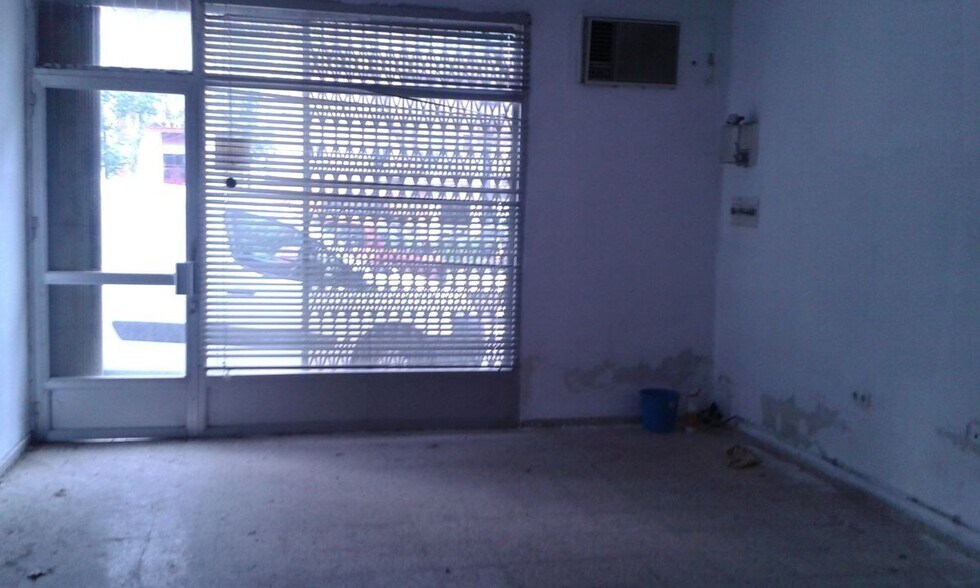 Plaza Bruselas, 4, Cáceres, Cáceres for lease - Building Photo - Image 3 of 3