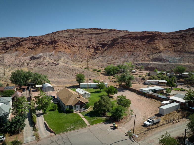 195 E 200 N, Moab, UT for sale - Primary Photo - Image 1 of 1