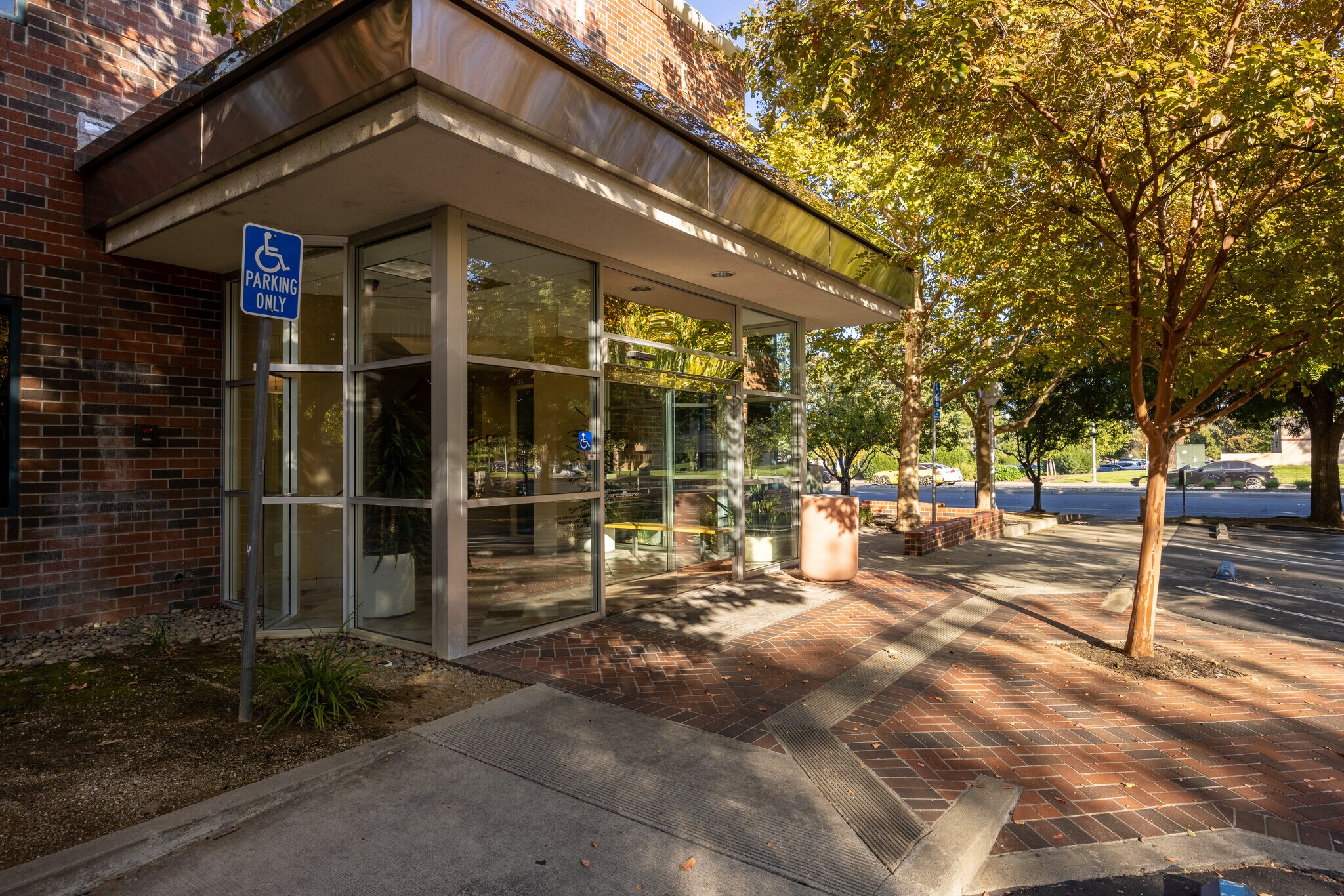 1001 Nut Tree Rd, Vacaville, CA 95687 Vacaville Medical Center