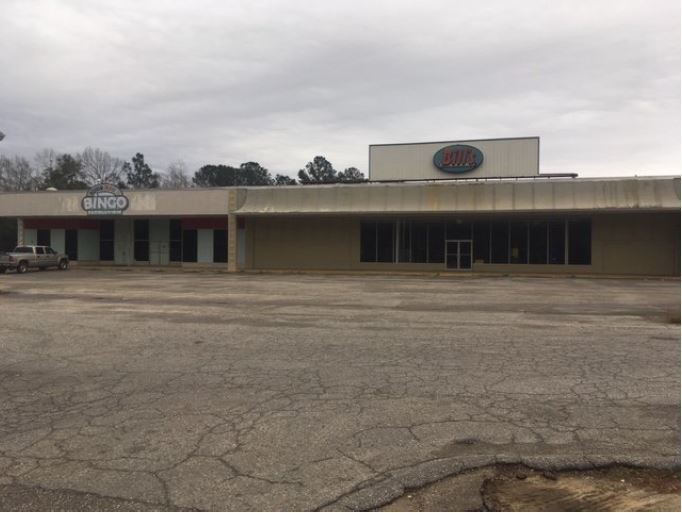 118-122 N Craft Hwy, Chickasaw, AL for sale - Primary Photo - Image 1 of 2