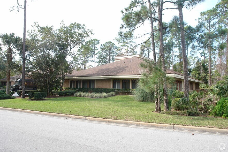 141 Sage Brush Trl, Ormond Beach, FL for sale - Primary Photo - Image 1 of 1