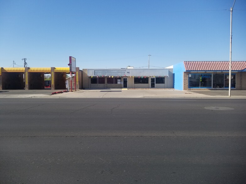 711 E Florence Blvd, Casa Grande, AZ for lease - Building Photo - Image 1 of 5