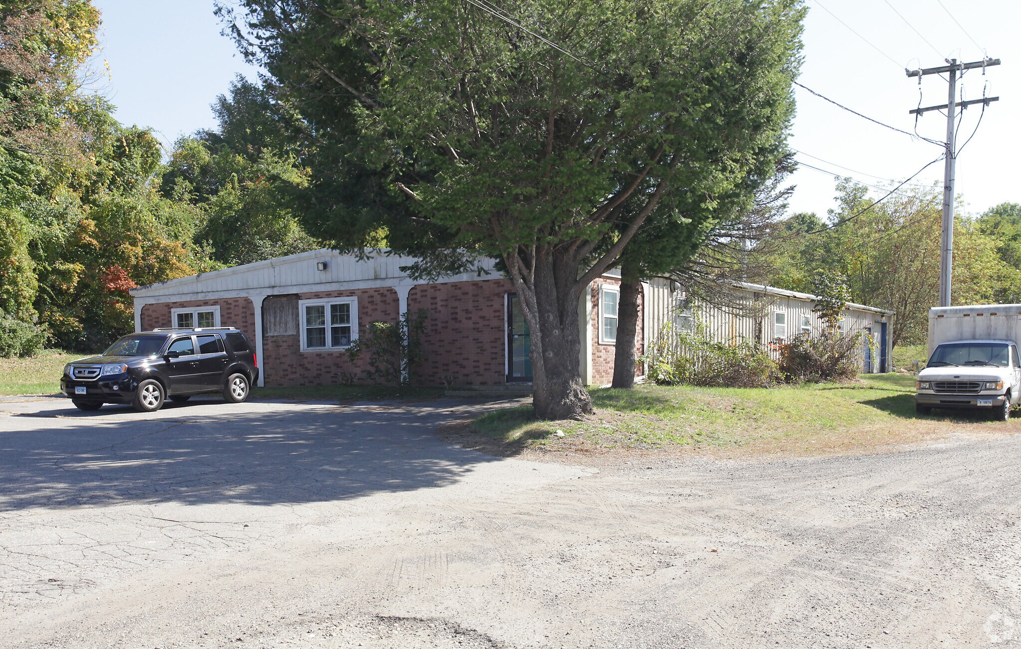 30 Falls Rd, Moodus, CT for sale Primary Photo- Image 1 of 1