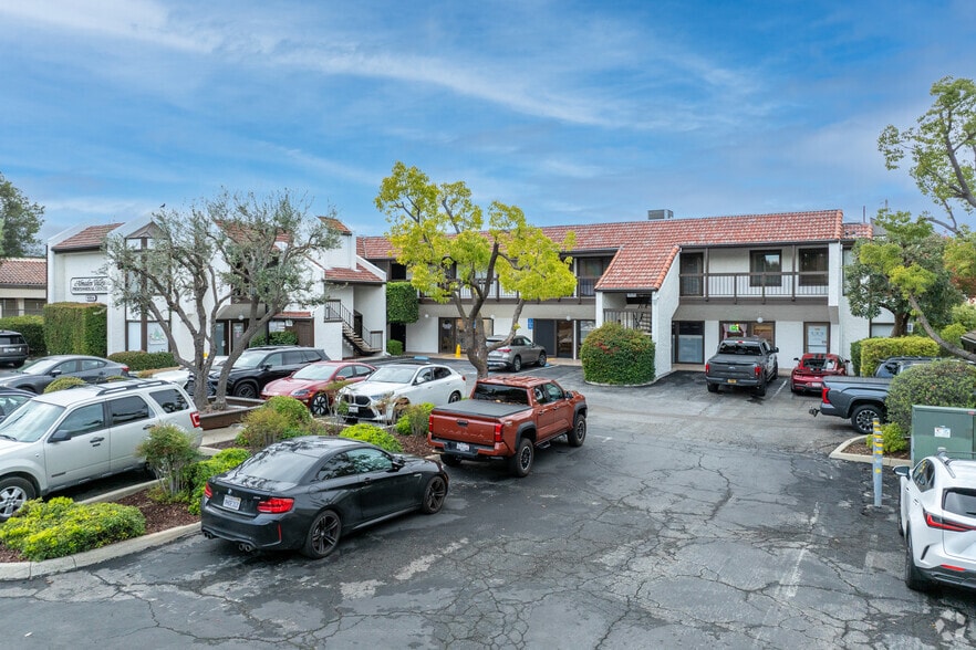 6501 Crown Blvd, San Jose, CA for lease - Building Photo - Image 2 of 4