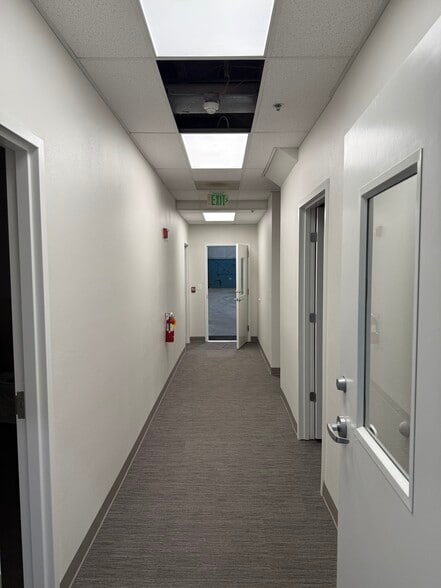 410 Ida St W, Bremerton, WA for lease - Building Photo - Image 2 of 18