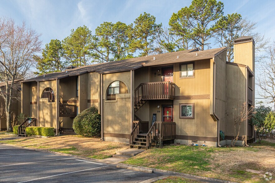 512 Green Mountain Cir, Little Rock, AR for sale - Building Photo - Image 2 of 2