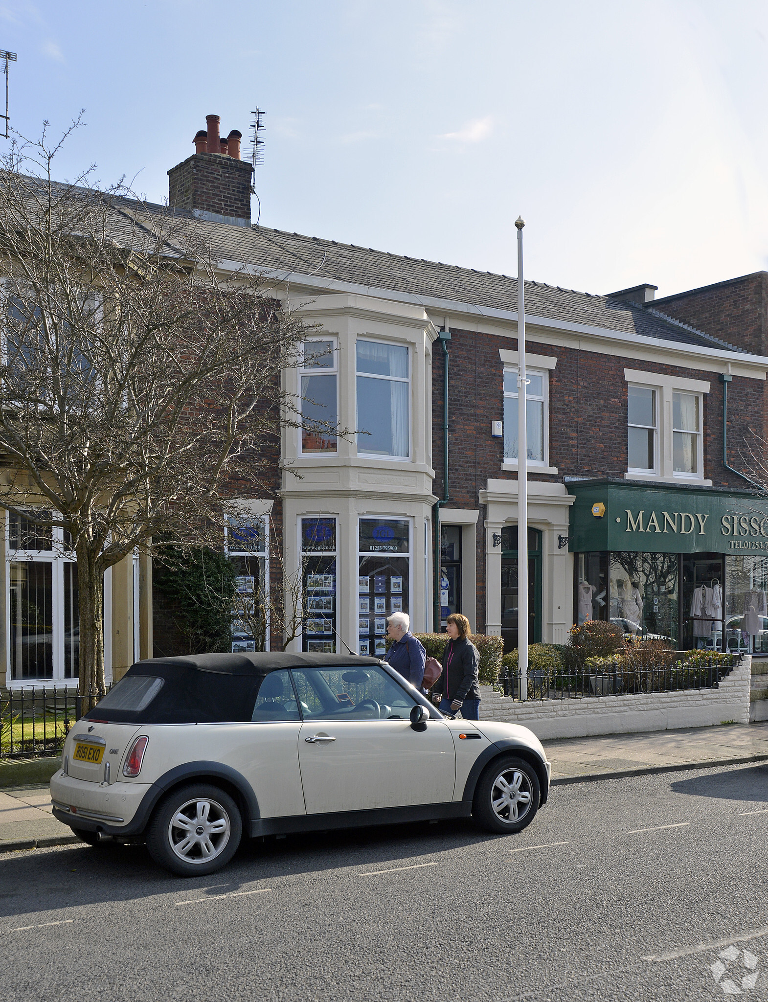 3B Dicconson Ter, Lytham St Annes for lease Building Photo- Image 1 of 6