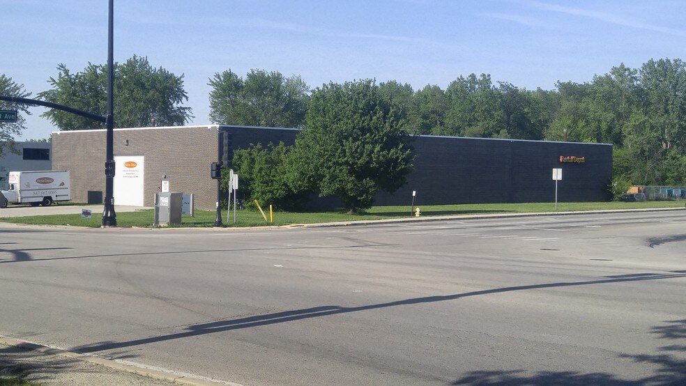 2217 N Delany Rd, Waukegan, IL for sale - Building Photo - Image 1 of 1