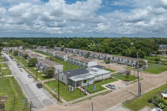 2020 Cottonwood St, Beaumont, TX - AERIAL  map view