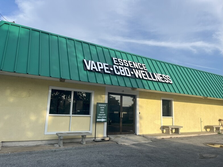 19 E Broadway St, Oviedo, FL for lease - Building Photo - Image 2 of 10