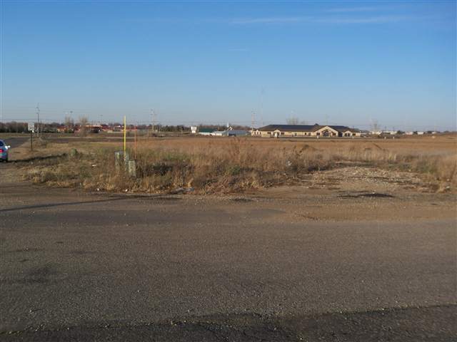 801 Baseline Rd, Marshall, MN for sale Primary Photo- Image 1 of 1