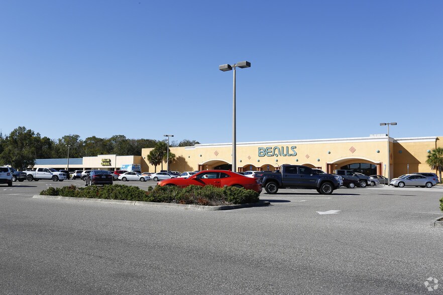346 430 N Suncoast Blvd Crystal River Fl 34429 Property For 4 000 Sf Of Retail Space Available In Crystal River Fl