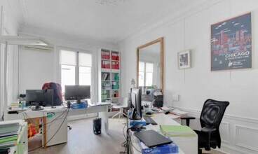 42 Rue Vignon, Paris for lease Interior Photo- Image 2 of 11