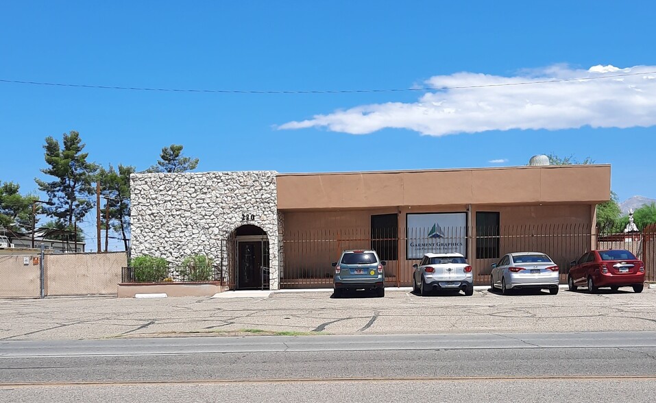 220 W Fort Lowell Rd, Tucson, AZ for sale - Building Photo - Image 1 of 1