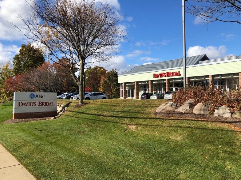 1797017986 Royalton Rd, Strongsville, OH 44136 Retail For