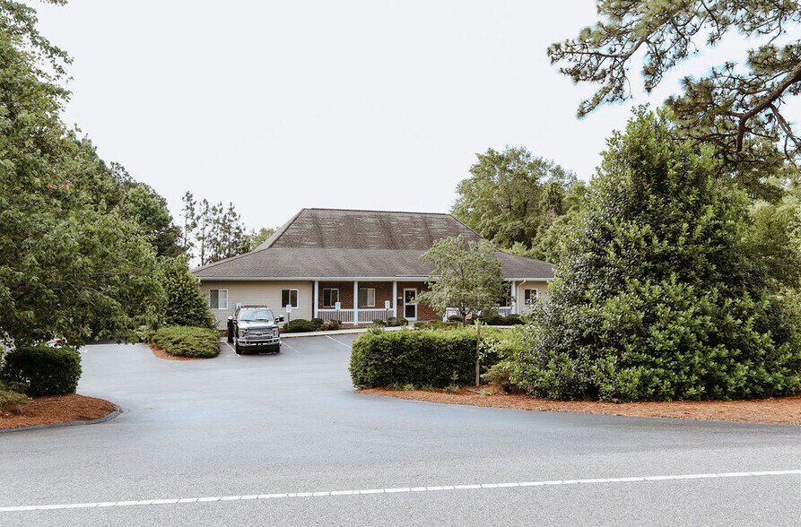 1295 Old Us-1 Hwy S, Southern Pines, NC for lease - Building Photo - Image 2 of 16