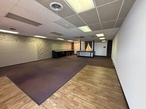 6355 E Kellogg Dr, Wichita, KS for lease Interior Photo- Image 2 of 5