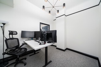 84 Washington St, Hoboken, NJ for lease Interior Photo- Image 2 of 4