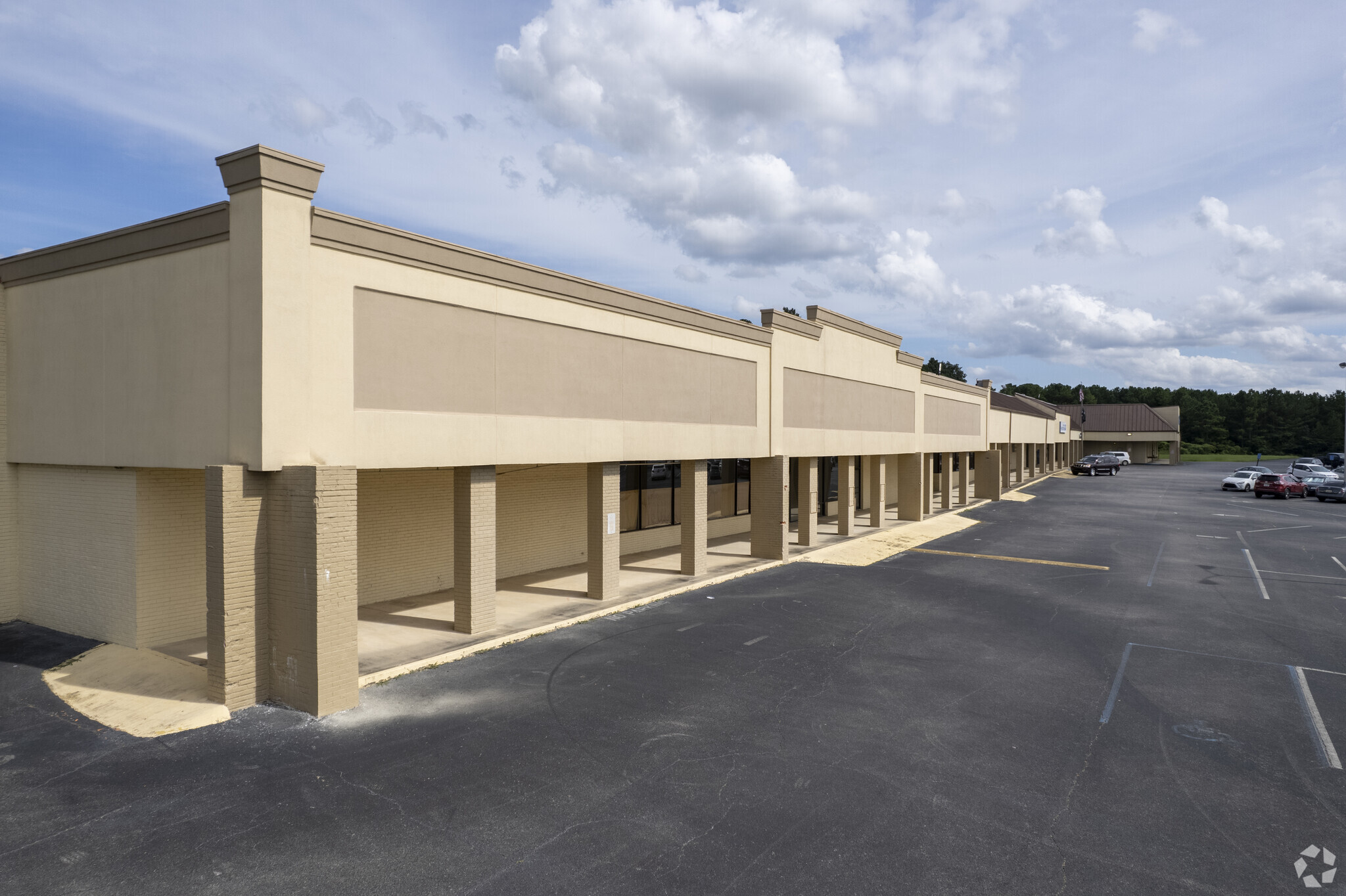 2337-2375 1st St NE, Center Point, AL for lease Building Photo- Image 1 of 14