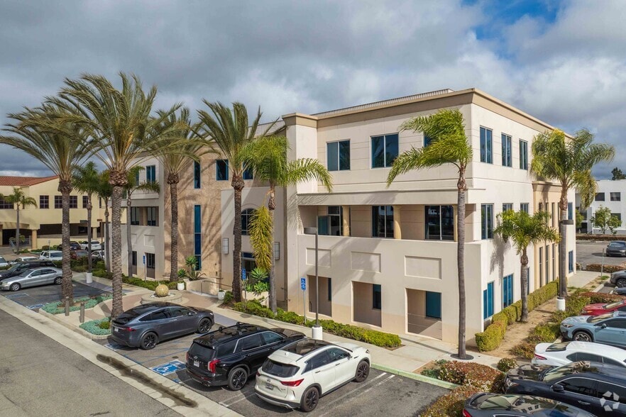 20280 Acacia St, Newport Beach, CA for sale - Primary Photo - Image 1 of 5