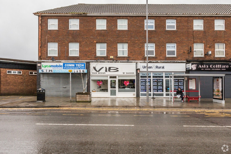 2 Nursery Parade, Luton for sale - Building Photo - Image 1 of 1