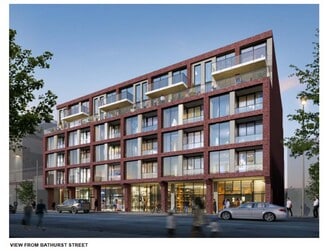 More details for 452 Bathurst St, Toronto, ON - Retail for Sale