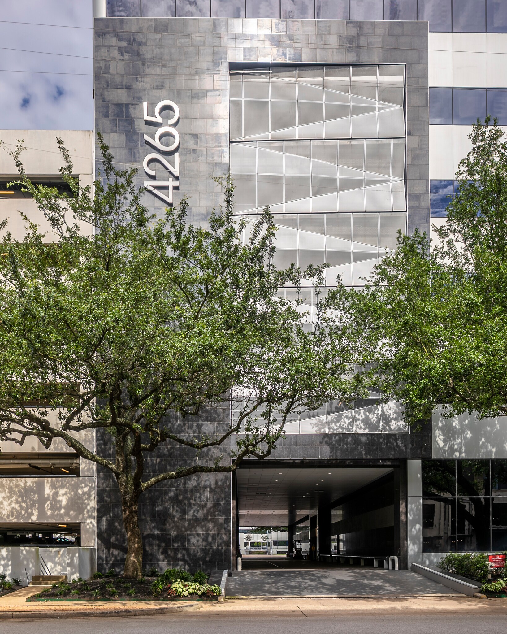 4265 San Felipe St, Houston, TX 77027 Office for Lease