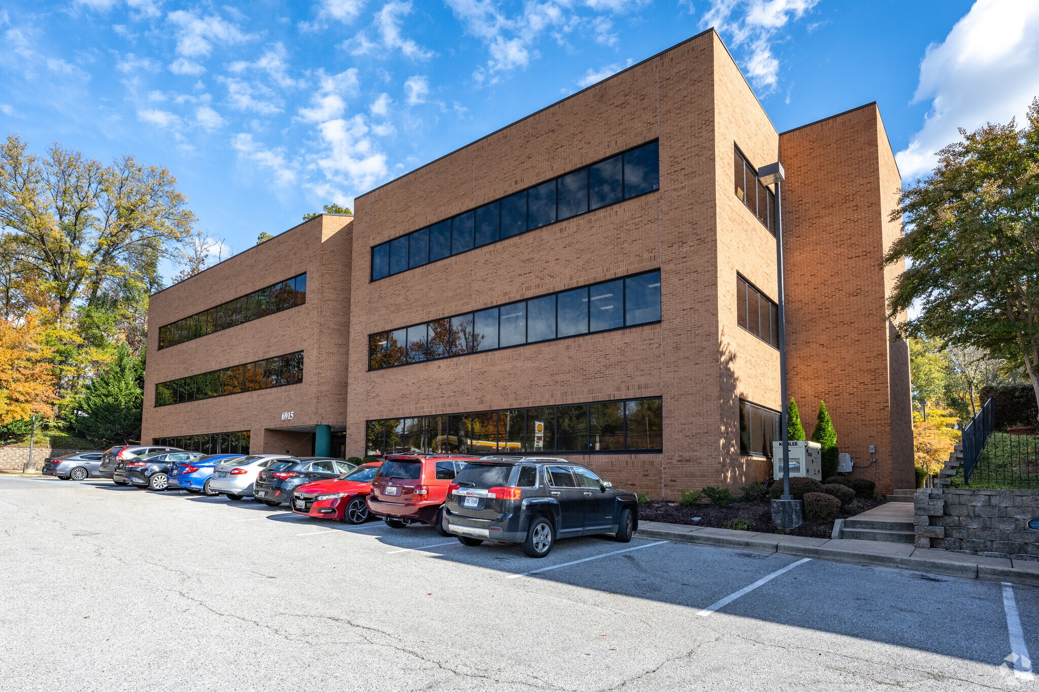 6915 Laurel Bowie Rd, Bowie, MD for lease Primary Photo- Image 1 of 5