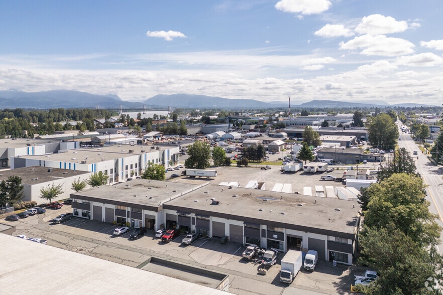 18935 96th Ave, Surrey, BC for lease - Building Photo - Image 2 of 3