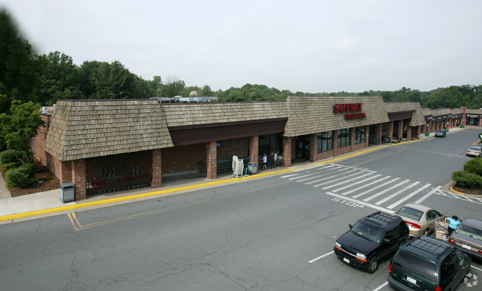 9539 Braddock Rd, Fairfax, VA for lease - Primary Photo - Image 1 of 11