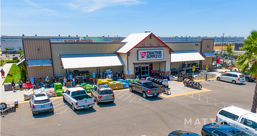 1120 W El Monte Way, Dinuba, CA for sale Primary Photo- Image 1 of 1
