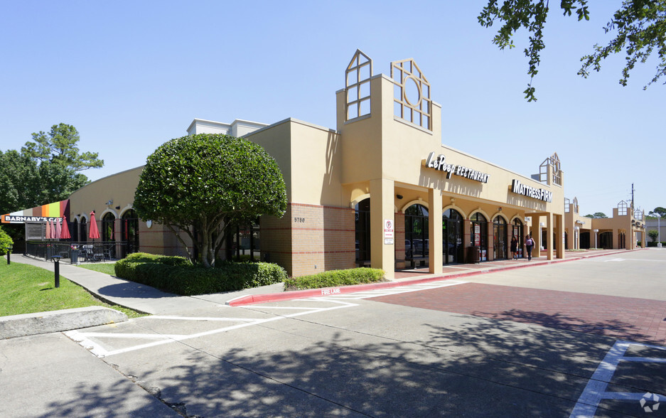 5750 Woodway Dr, Houston, TX for lease - Building Photo - Image 2 of 7