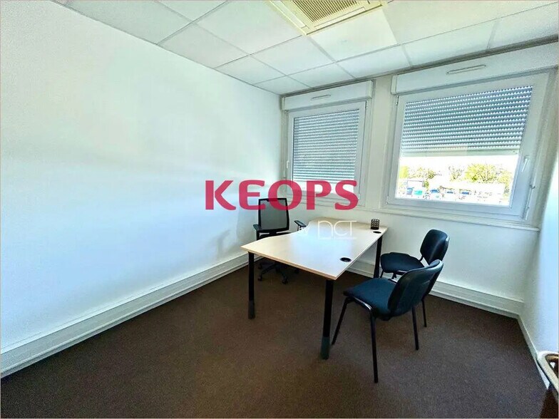 Industrial in Labège for lease - Interior Photo - Image 3 of 8