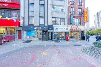 1 E Broadway, New York, NY for lease Interior Photo- Image 2 of 9