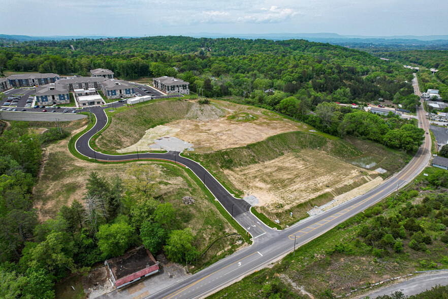 8001 Old Lee Hwy, Ooltewah, TN for sale - Aerial - Image 3 of 38