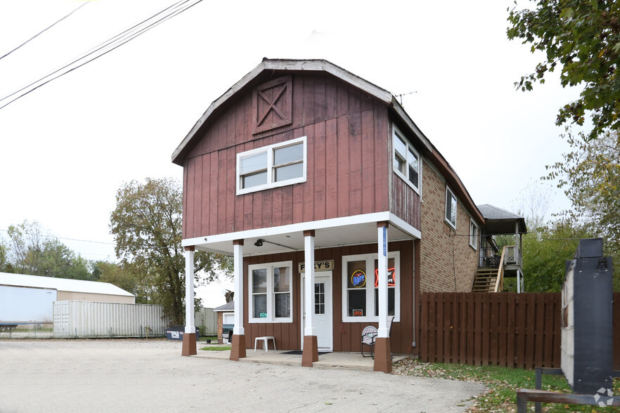 11230 260th St, Trevor, WI for sale - Primary Photo - Image 1 of 1