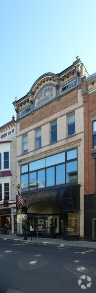 551 Warren St, Hudson, NY for sale - Primary Photo - Image 1 of 1